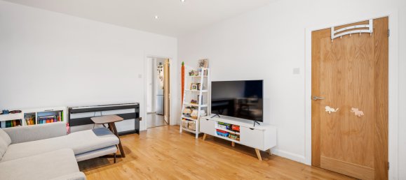 Casa T3 em Sutton, United Kingdom N.º 1069 10