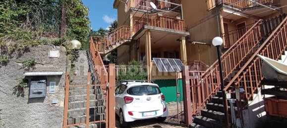 2 bedrooms Apartment in Savignone, Italy No. 371151 2