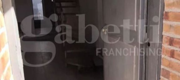 2 bedrooms House in Boscotrecase, Italy No. 340044 8