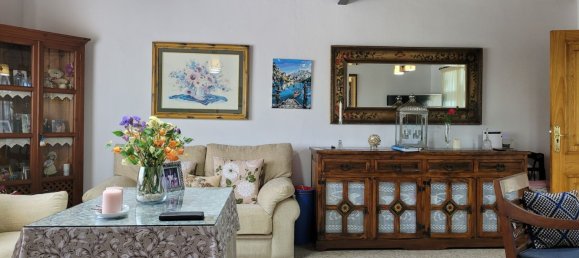 5 bedrooms Villa in Estepona, Spain No. 147836 3