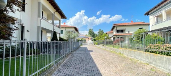 2 bedrooms Apartment in Dairago, Italy No. 324788 5