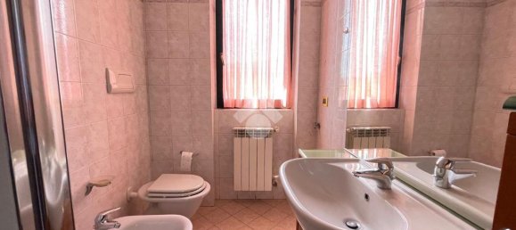 2 bedrooms Apartment in Dairago, Italy No. 324788 16