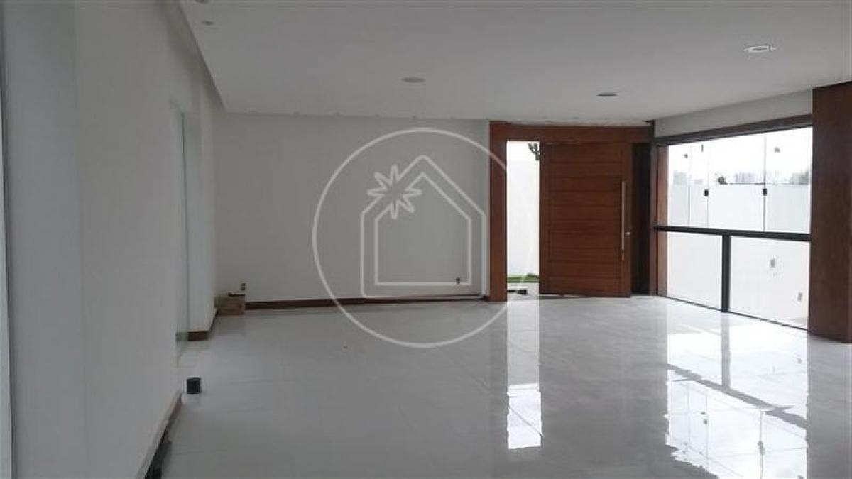 Дом с 3 спальнями в Салвадор-ду-Сул, Бразилия № 542941