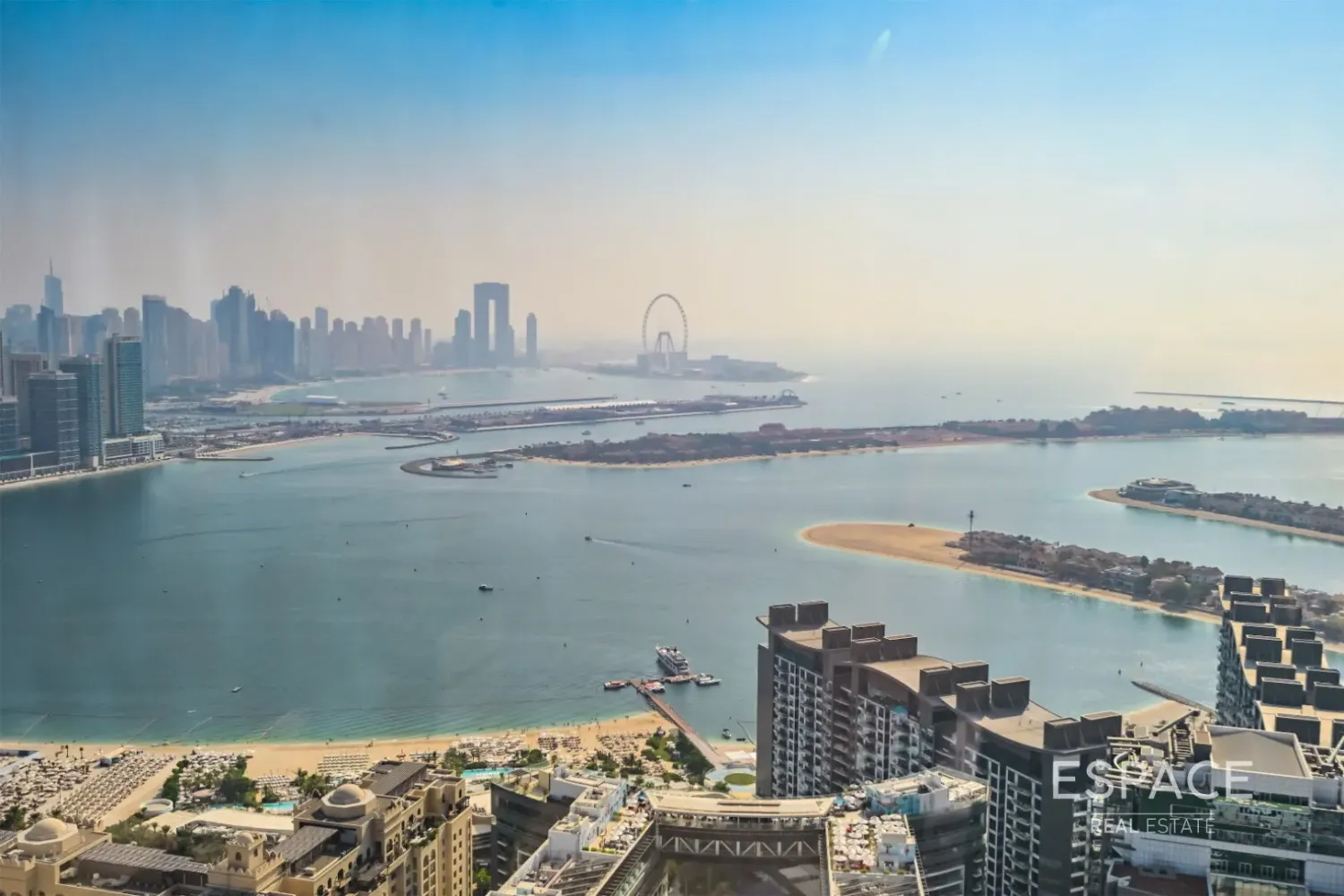 1 bedroom Apartment for sale in Palm Jumeirah, Dubai, UAE № 118292