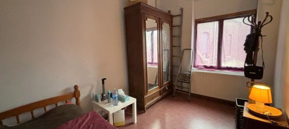 4 bedrooms House in Roubaix, France No. 229685 5