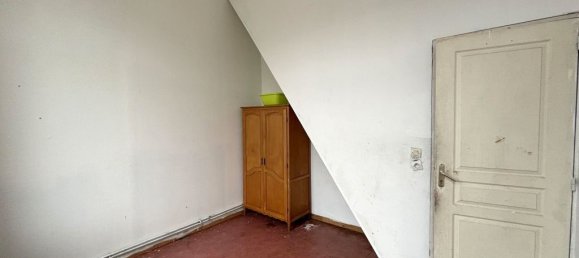 4 bedrooms House in Roubaix, France No. 229685 6