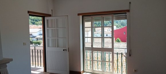 Dúplex de 4 dormitorios en Góis, Portugal No. 96730 2