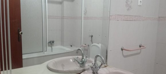 Dúplex de 4 dormitorios en Góis, Portugal No. 96730 37