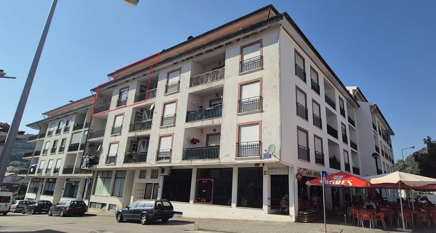 Dúplex de 4 dormitorios en Góis, Portugal No. 96730