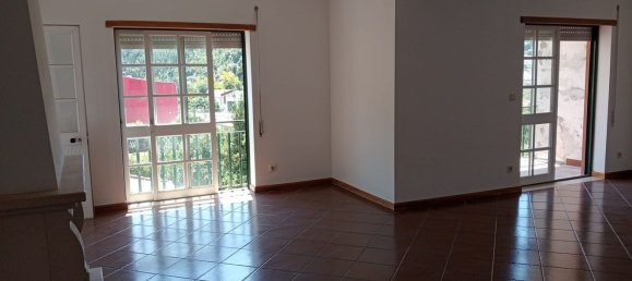 Dúplex de 4 dormitorios en Góis, Portugal No. 96730 3