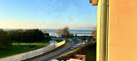 4 rooms Apartment in Pisa, Italy No. 114035 23