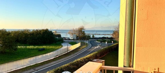 4 rooms Apartment in Pisa, Italy No. 114035 4