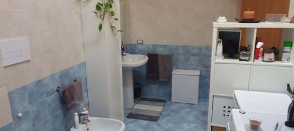 2 Schlafzimmer Penthouse in Roncello, Italy, Nr. 314702 8