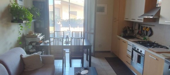 2 Schlafzimmer Penthouse in Roncello, Italy, Nr. 314702 2