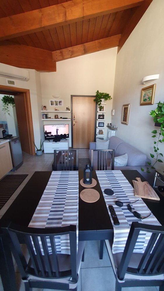 2 Schlafzimmer Penthouse in Roncello, Italy, Nr. 314702