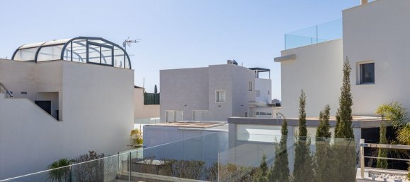 Вилла с 4 спальнями в Аликанте, Испания № 189204 40