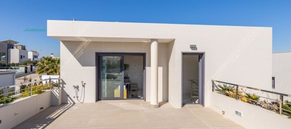 Вилла с 4 спальнями в Аликанте, Испания № 189204 39