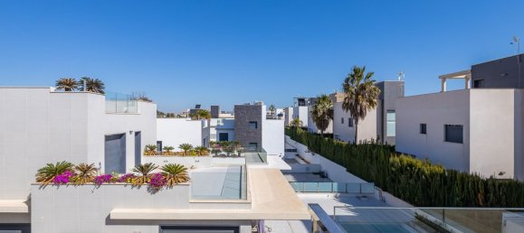 Вилла с 4 спальнями в Аликанте, Испания № 189204 38