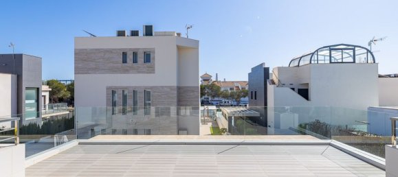 Вилла с 4 спальнями в Аликанте, Испания № 189204 37