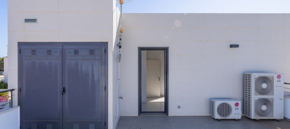 Вилла с 4 спальнями в Аликанте, Испания № 189204 36