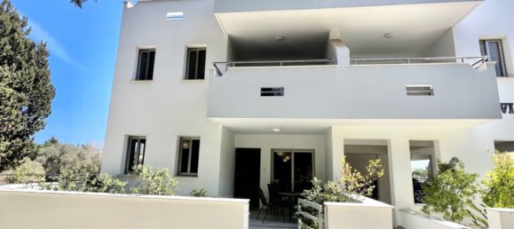 Квартира с 2 спальнями в Менеу, Кипр № 26430 6