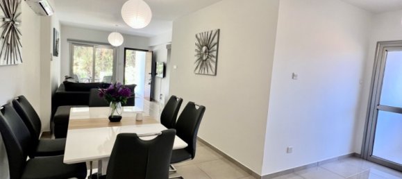 Квартира с 2 спальнями в Менеу, Кипр № 26430 10