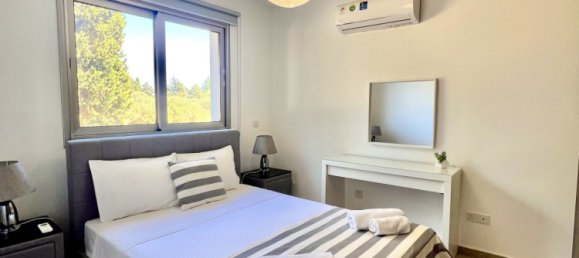 Квартира с 2 спальнями в Менеу, Кипр № 26430 3