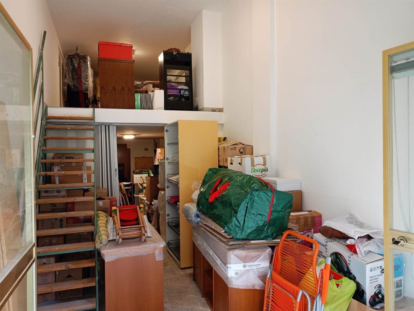  مرآب في Syracuse, Italy 33متر مربع رقم 243006