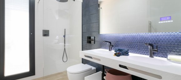 3 bedrooms Villa in Finestrat, Spain No. 2689 10