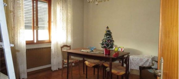 6-salle Appartement à Santa Maria di Sala, Italy No. 213521 7