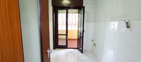 Apartamento T3 em Benevento, Italy N.º 373341 4