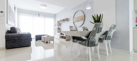 3 bedrooms Villa in San Miguel de Salinas, Spain No. 9078 6