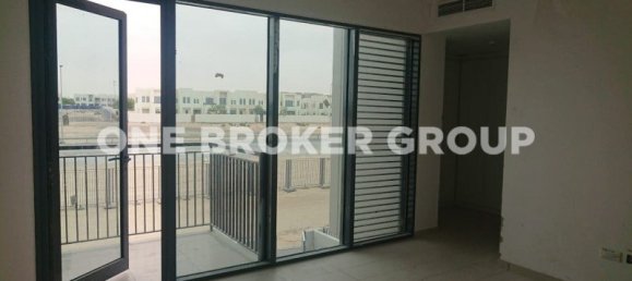 3 غرف نوم تاون هاوس في Dubai Land, UAE رقم 1410 8