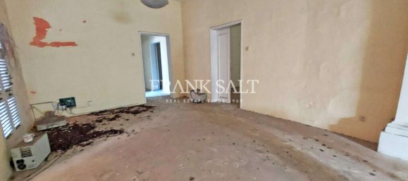 Отель, гостиница с 4 спальнями в Корми, Мальта № 1849 7