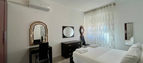 2 bedrooms Apartment in Florence, Italy No. 328797 6