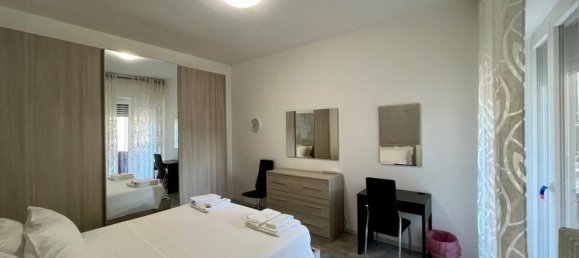 2 bedrooms Apartment in Florence, Italy No. 328797 14