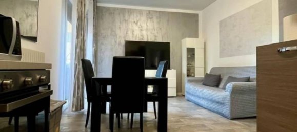 2 bedrooms Apartment in Florence, Italy No. 328797 22