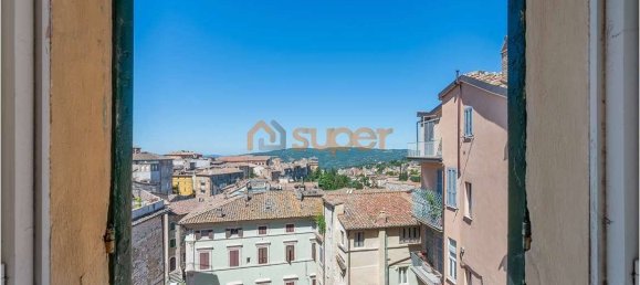 3 Schlafzimmer Wohnung in Perugia, Italy, Nr. 258942 22