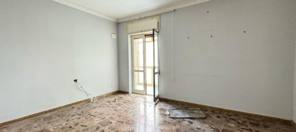 3 rooms Apartment in Castellammare di Stabia, Italy No. 227626 10