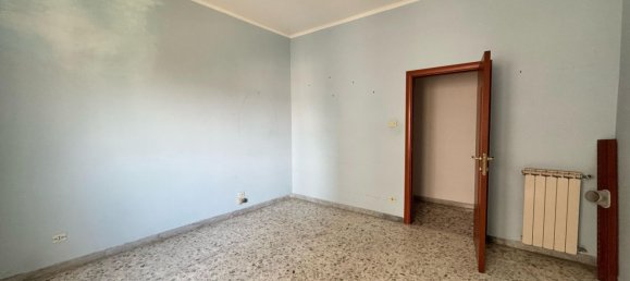3 rooms Apartment in Castellammare di Stabia, Italy No. 227626 7