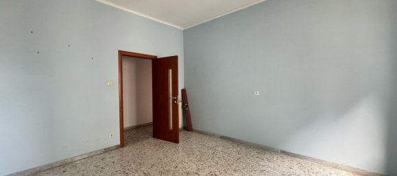 3 rooms Apartment in Castellammare di Stabia, Italy No. 227626 12