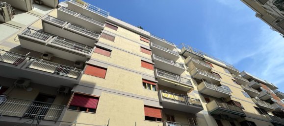 3 rooms Apartment in Castellammare di Stabia, Italy No. 227626 3