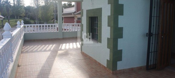 3 غرف نوم فيلا في Torrevieja, Spain رقم 128358 4