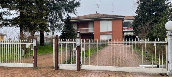 Apartamento de 3 habitaciónes en Granarolo dell'Emilia, Italy No. 140166 3