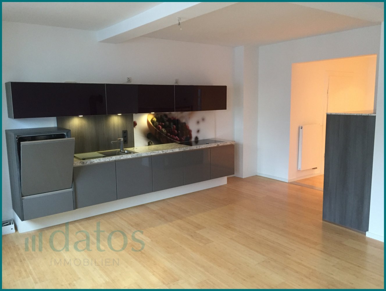 4غرفة شقة في Osnabruck, Germany رقم 33481