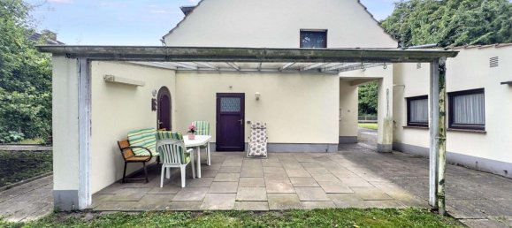 7 rooms Townhouse in Bremen, Germany No. 249542 3