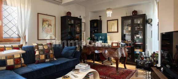 3 bedrooms House in Guidonia Montecelio, Italy No. 213980 4