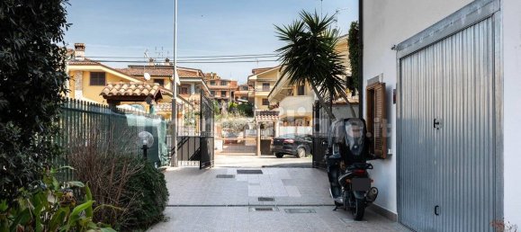 3 bedrooms House in Guidonia Montecelio, Italy No. 213980 29