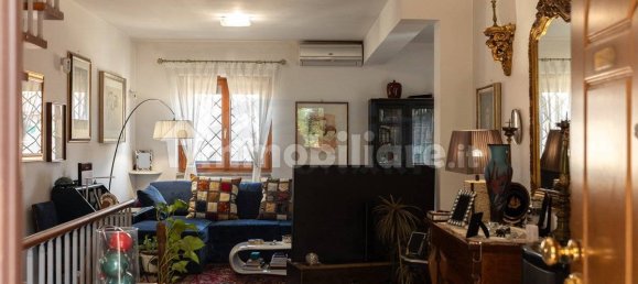 3 bedrooms House in Guidonia Montecelio, Italy No. 213980 5