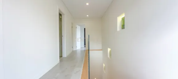 3 bedrooms Villa in Porto Salvo, Portugal No. 111041 48